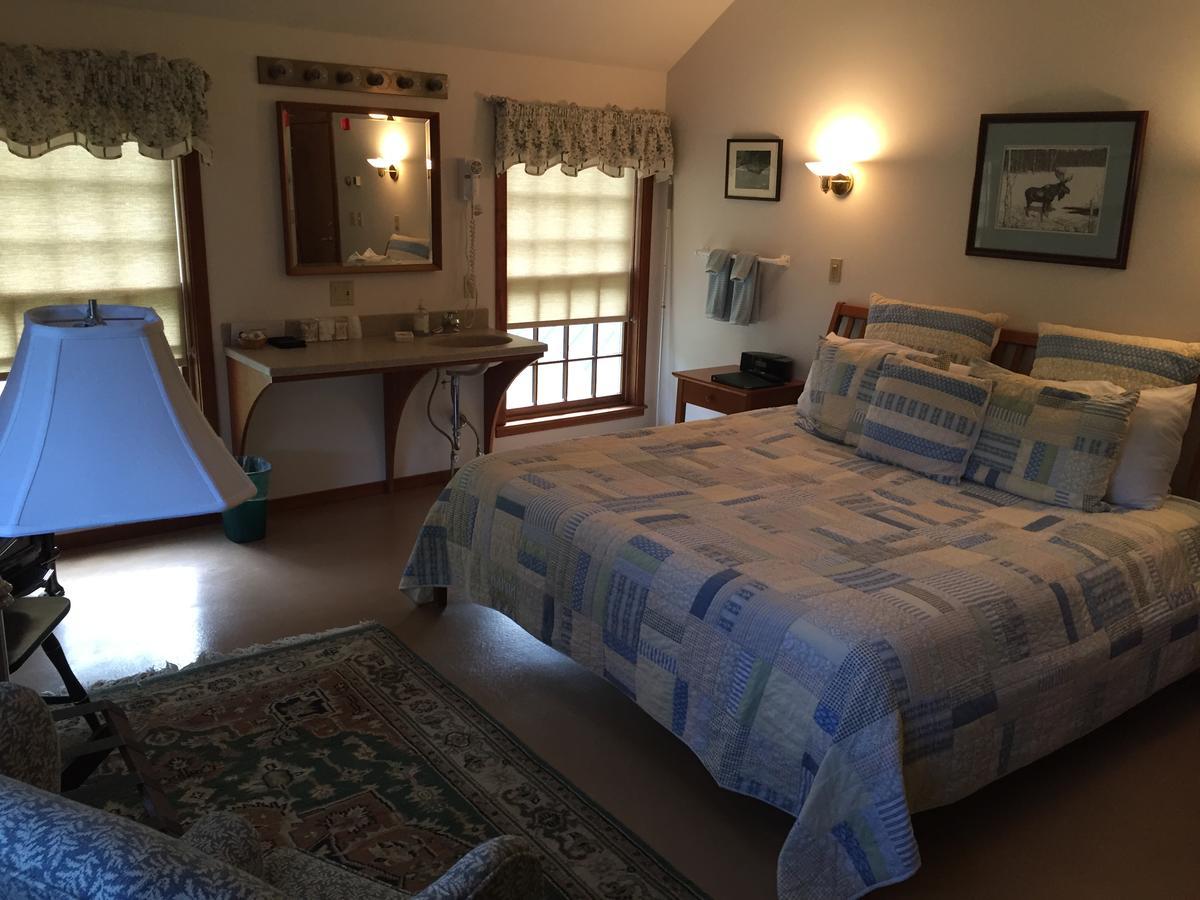 Breakfast On The Connecticut Bed & Breakfast Lyme ภายนอก รูปภาพ